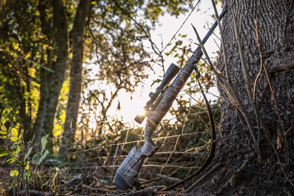 Savage amplia linha AXIS 2 PRO com nova versão Mossy Oak Bottomland